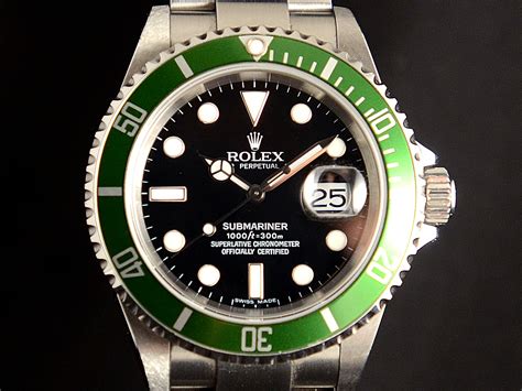 rolex submariner ghiera verde acciaio e oro|rolex submariner verde.